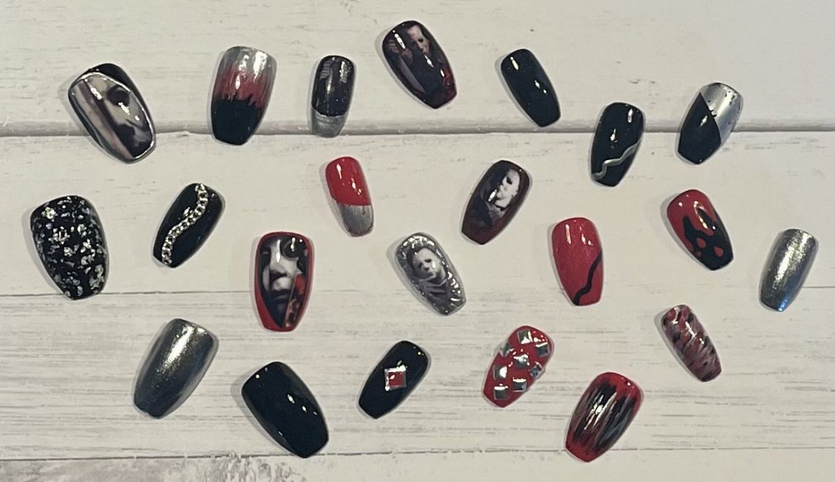 nailsmdpressons's tweet photo. I’m honor of Friday the 13th here’s a few sets from previous orders that we love! 🖤🩷💅🏻 https://t.co/EBUFxTwmnU