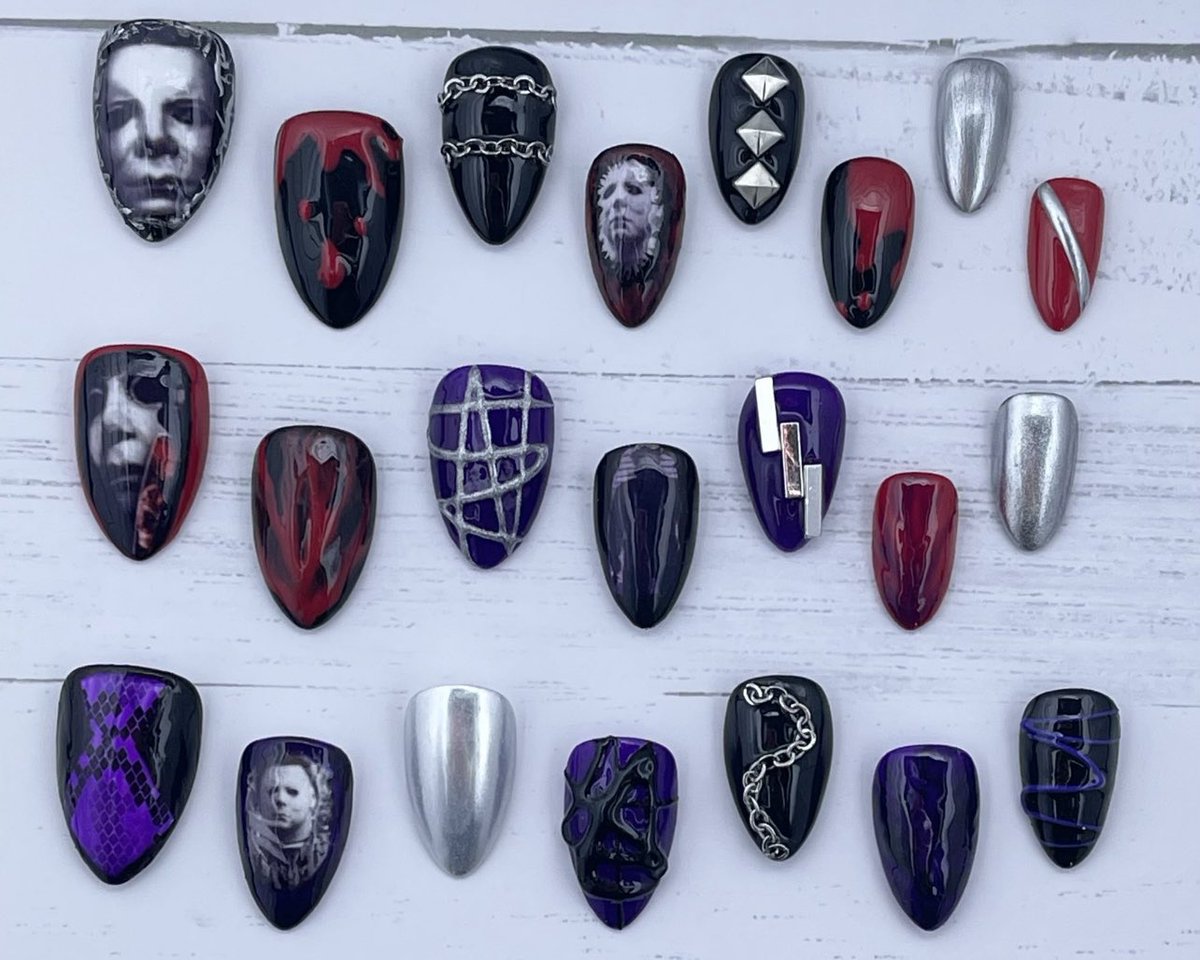 nailsmdpressons's tweet photo. I’m honor of Friday the 13th here’s a few sets from previous orders that we love! 🖤🩷💅🏻 https://t.co/EBUFxTwmnU