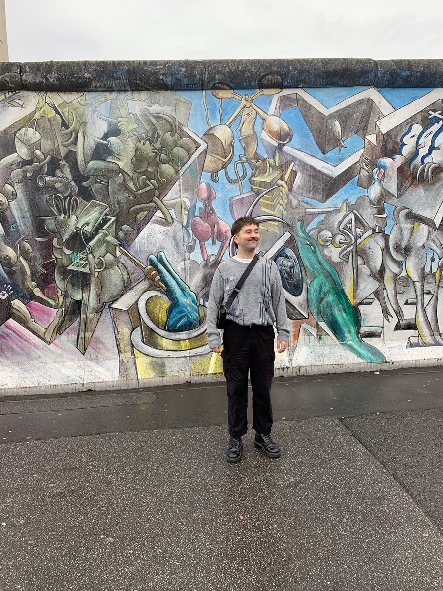 RFPatrizio's tweet photo. first time in berlin! very cool! https://t.co/EysiCVhQtz