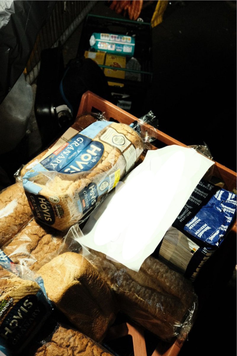 OurKilburnTable's tweet photo. 🌟 FREE meals, hot drinks, and groceries await those in need. Whether you're here for a warm meal or to grab some groceries, we're here from 7pm-8.30pm today. Let's come together and ensure no one goes to bed hungry. Please spread the word, and let's make a difference! 💙 ⁠ https://t.co/CpcZNAyYYx