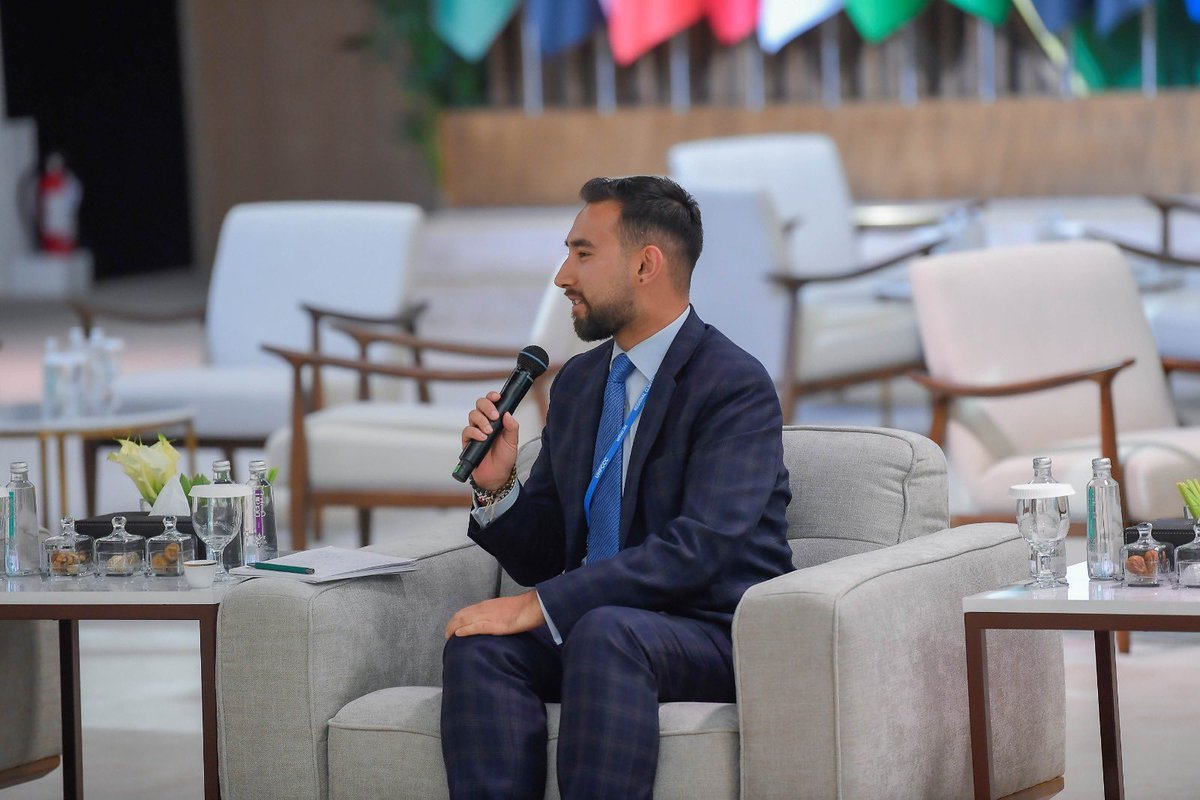 COP28_UAE's tweet photo. Over 30 participants, including young leaders, were in attendance alongside Her Highness @shamma_ssk, President & CEO of @uae_icca who Chaired the session, to share their ideas, ambitions, and aspirations for inclusive action at #COP28. https://t.co/GbiPw8237x