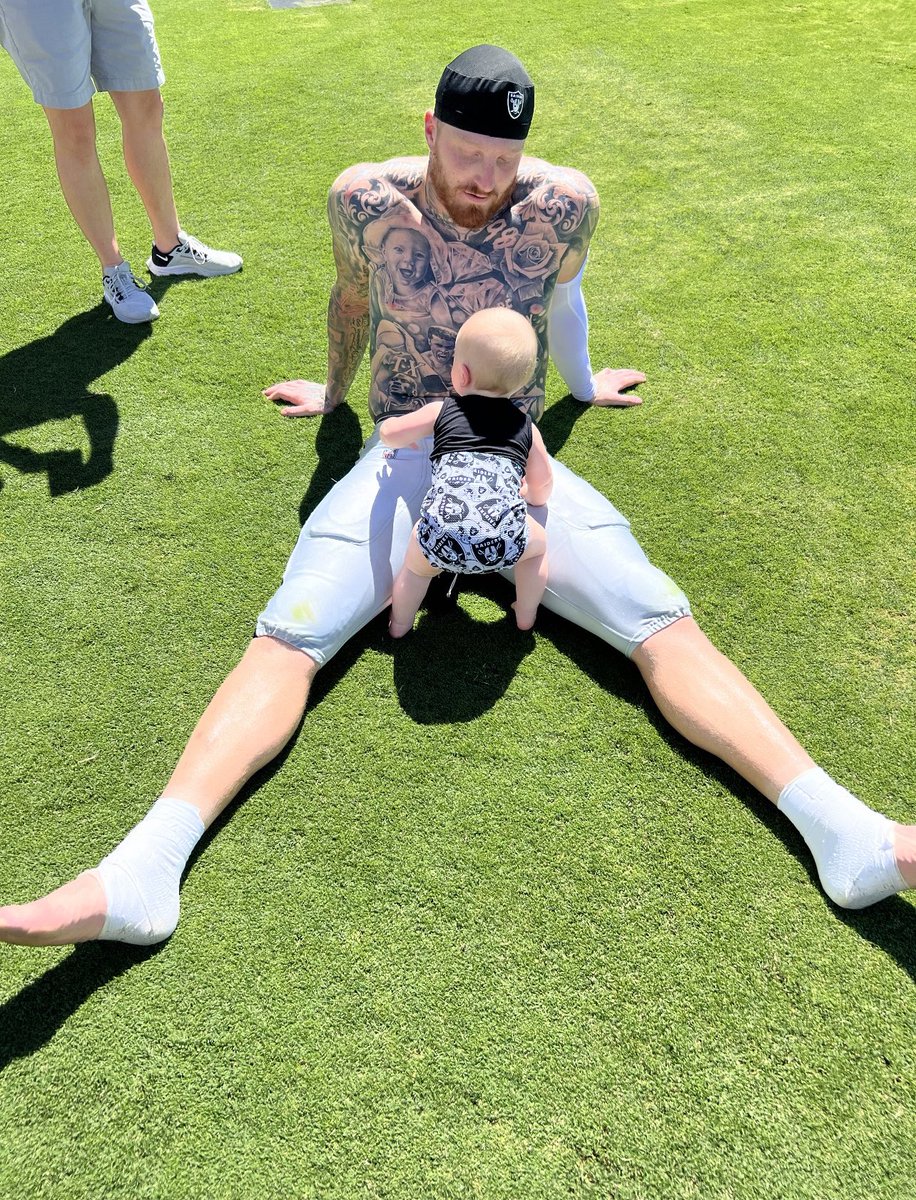 CrosbyMaxx's tweet photo. It’s National Ella Day🖤🖤🖤 My Baby Girl Is Big Uno Now &amp; I Cant Tell You How Much You’ve Changed My Life. You’re The Greatest Thing That’s Ever Happened To Me Ella Rose… Daddy Loves You🖤 https://t.co/EgGPd3zt27