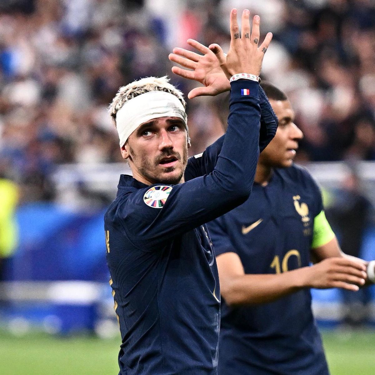 Actu Foot (@actufoot_) on Twitter photo Antoine Griezmann va disputer son ๐ด๐ญ๐ฒฬ๐บ๐ฒ ๐ ๐๐ง๐๐ ๐โ๐๐๐๐๐๐ฬ๐ avec les Bleus ๐ซ๐ท.
Depuis juin 2017, il nโen a loupรฉ ๐ฎ๐๐ฐ๐๐ป. ๐คฏ
Un record absolu puisque la deuxiรจme plus longue sรฉrie est de 44 matches (Patrick Vieira).
Jamais blessรฉ et exceptionnel sur le Antoine Griezmann va disputer son ๐ด๐ญ๐ฒฬ๐บ๐ฒ ๐ ๐๐ง๐๐ ๐โ๐๐๐๐๐๐ฬ๐ avec les Bleus ๐ซ๐ท.
Depuis juin 2017, il nโen a loupรฉ ๐ฎ๐๐ฐ๐๐ป. ๐คฏ
Un record absolu puisque la deuxiรจme plus longue sรฉrie est de 44 matches (Patrick Vieira).
Jamais blessรฉ et exceptionnel sur le
