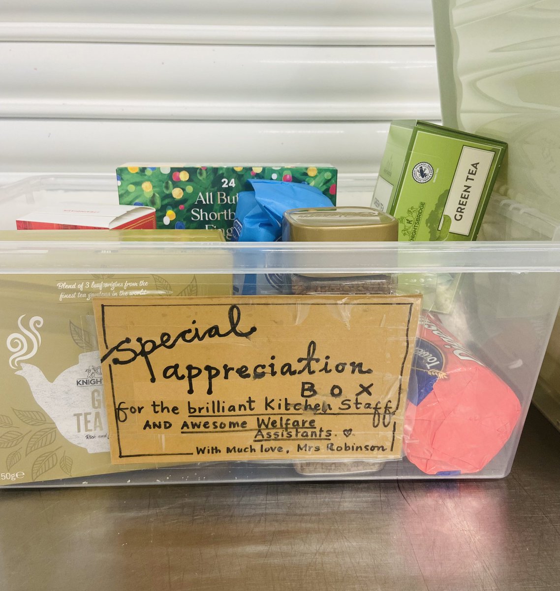 stephanie coates tweet media