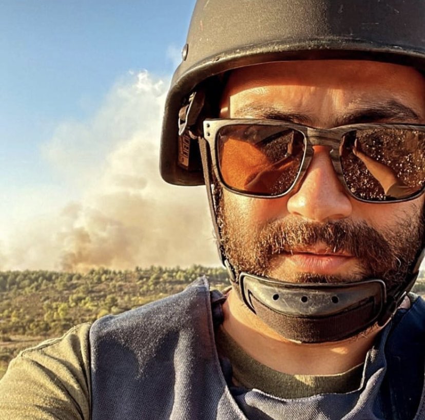 Lebanese International University tweet media