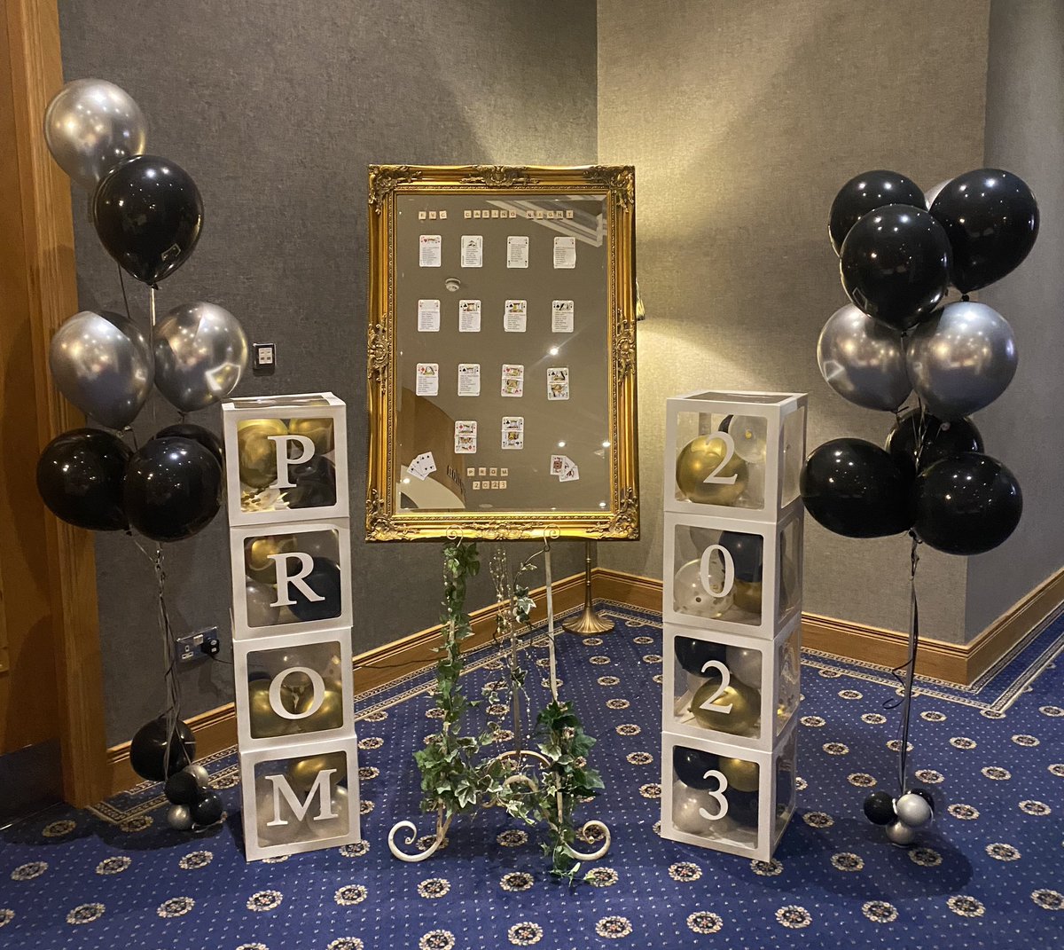 FinnValleyColl's tweet image. #PromTime Wishing our students and staff an enjoyable night @VillaRoseHotel #CelebratingExcellence