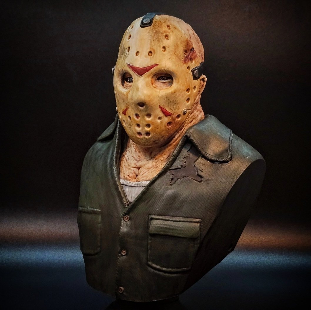 Happy Friday the 13th.
I figured it was the perfect day to post this 3D printed Jason Voorhees bust from the <a href="/fotismint/">Fotis Mint Studios</a> Patreon that I painted up. I'm glad to add this to my collection of Halloween busts sculpted by #FotisMint