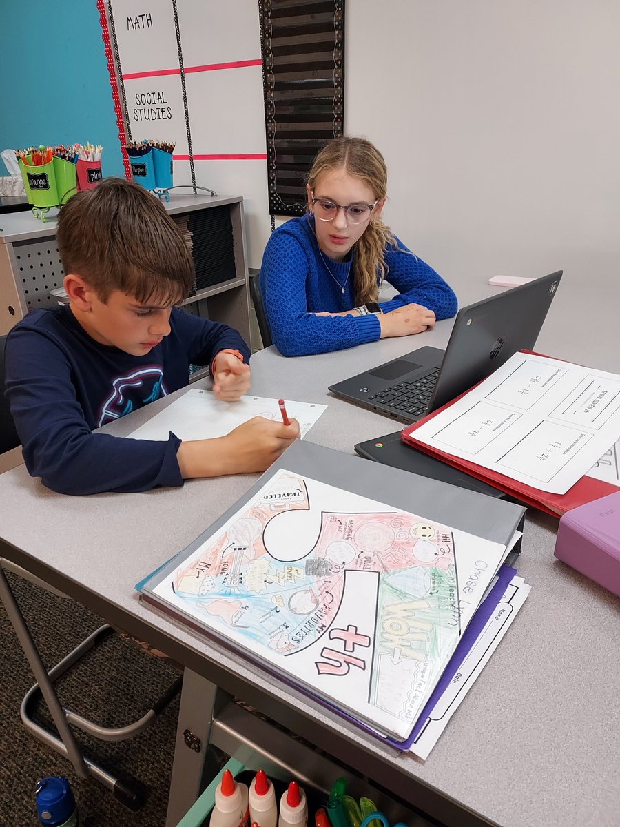 KrissiHop's tweet image. Middle school students coming to help tutor 5th graders with Math and Reading = win-win!! 
#glcsryan