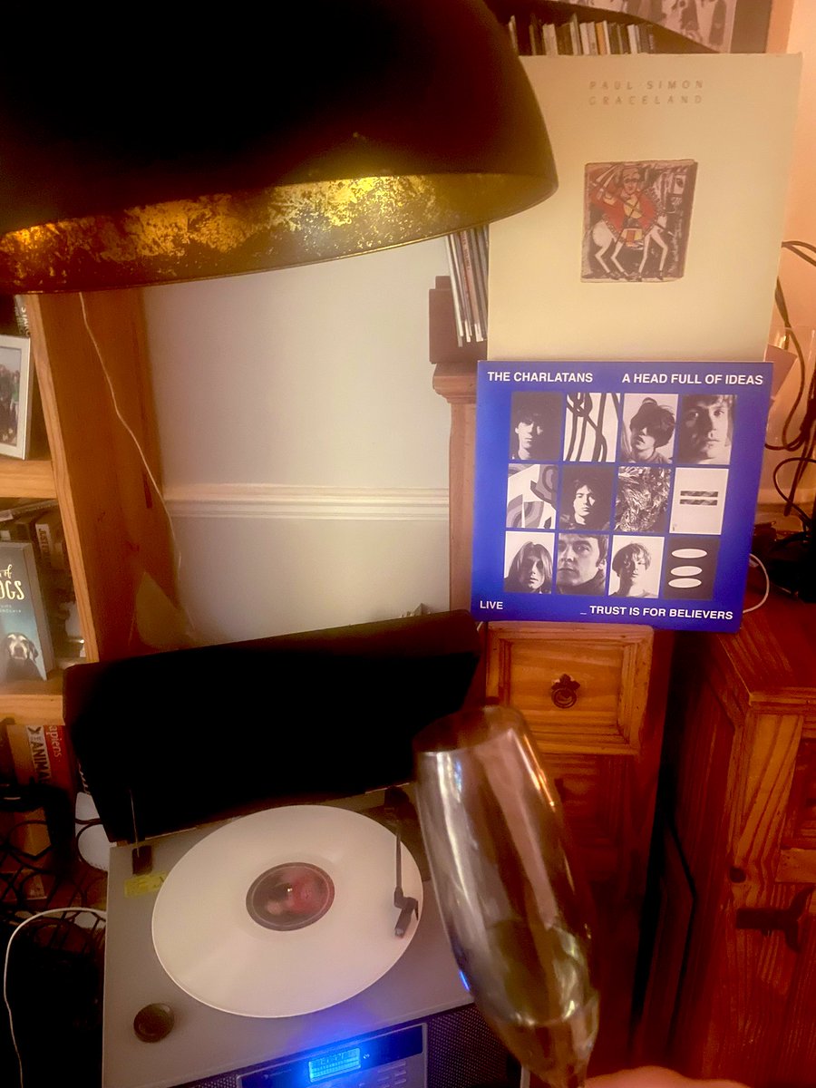 avjones_13's tweet photo. @Tim_Burgess I only found out today I share a birthday with Paul Simon. Perhaps this is a cheeky plea for a happy birthday from @Tim_Burgess  - I mean I’m sipping fizz listening to A Head Full of Ideas 🎶. Up next, Graceland - and a top up 🥂 https://t.co/YEUm6Jm9VO
