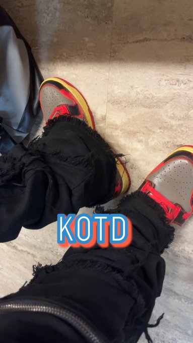 #KOTD #Explore #Sneakerhead #Nikedunks https://t.co/bjmhhfcU1U<a href="/tag/kotd"class="tags">#KOTD</a><a href="/tag/explore"class="tags">#Explore</a><a href="/tag/sneakerhead"class="tags">#Sneakerhead</a><a href="/tag/nikedunks"class="tags">#Nikedunks</a>