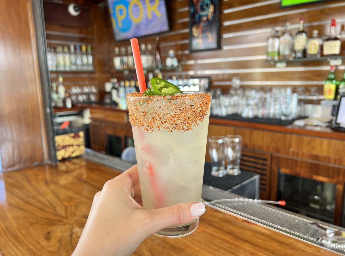 BillysNewport's tweet photo. Ignite your taste buds with our LAVA RITA where Patron Silver meets jalapeño chili, lime, and agave syrup, all adorned with a Tajin rim for an electrifying taste adventure! 💥 https://t.co/OeFtcVrGw2