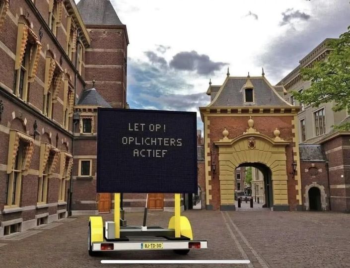 Op het binnenhof Den Haag......😂