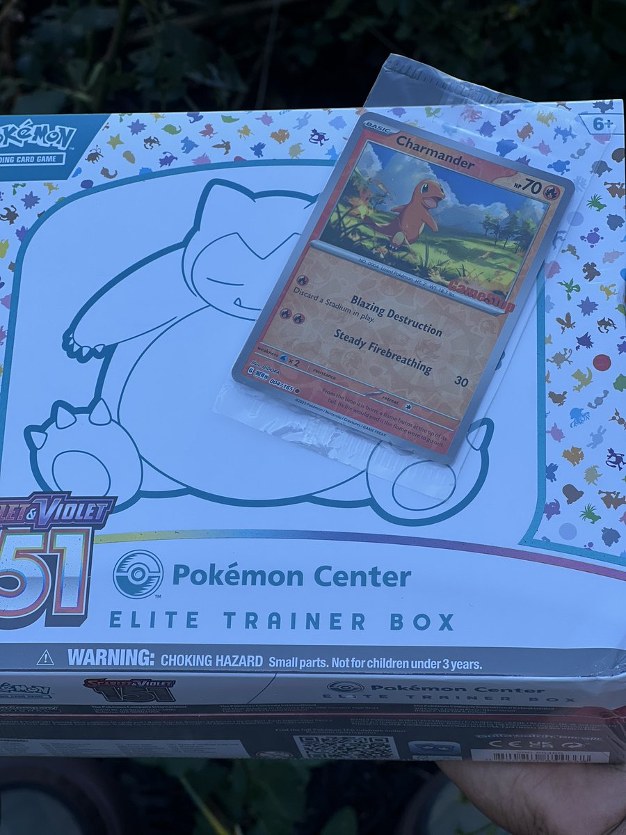 MeechFromPallet's tweet image. 151 giveaway 

For your chance to win this Pokémon center 151 ETB &amp;amp; GameStop 151 charmander promo 

Like ✅
Retweet ✅
Follow @MeechFromPallet ✅

Winner chosen at random next Friday 10/20 US only good luck everyone 🫡