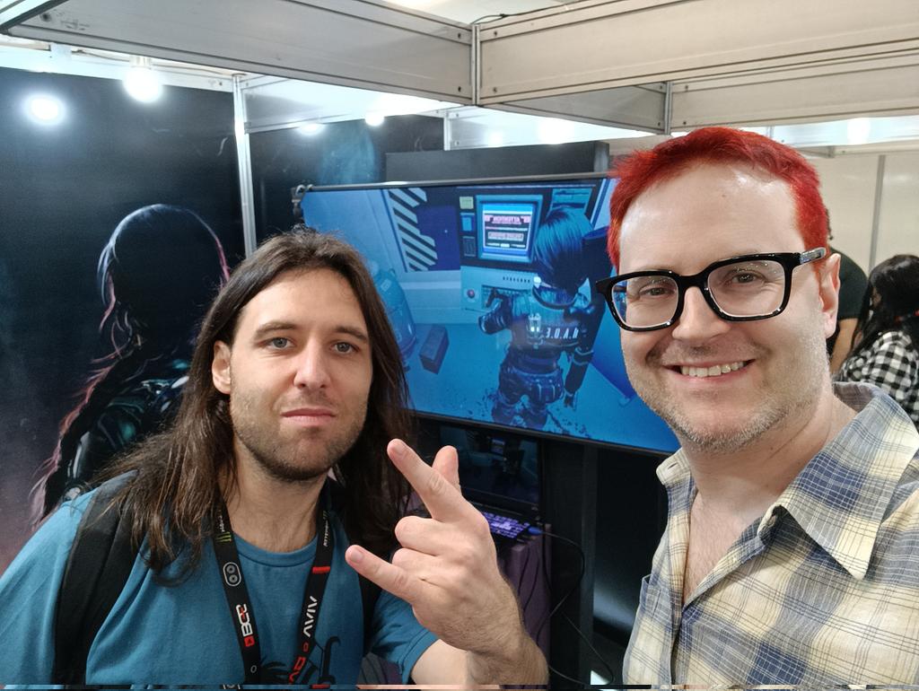 Agradeço a toda a imprensa e influencers que estão vindo ao nosso estande na #BGS2023 para conhecer os jogos da @LeonardoIntera, os feedbacks estão sendo bem positivos! 

Estamos na avenida indie A62-A64-A66) mostrando Daymare 1994, Simon the Sorcerer Origins e Shattered Heaven.