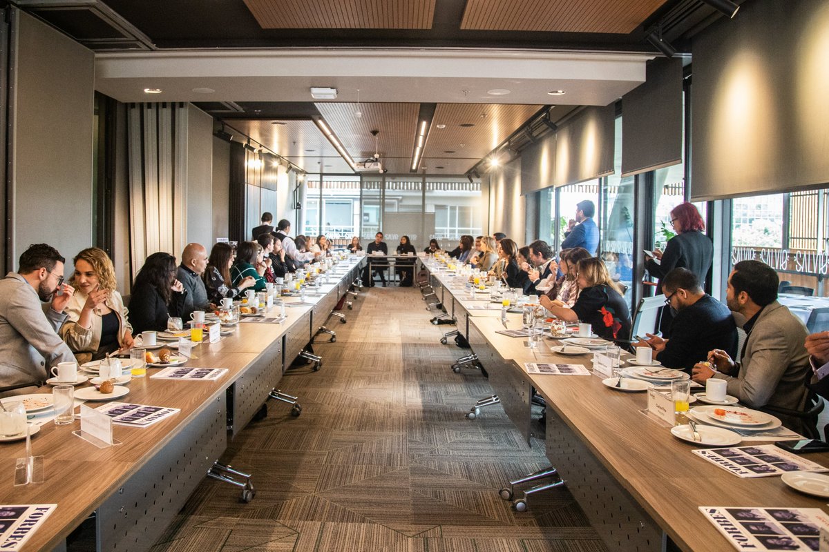 forbescolombia's tweet photo. Forbes Connect reúne a los ejecutivos de las empresas que están a la vanguardia de las tendencias corporativas. Seguiremos generando conversaciones clave para el desarrollo del país.

Siga nuestra redes sociales para no perderse ningún evento Forbes en Colombia.

#ForbesConnect https://t.co/ScrFhjQ8G0