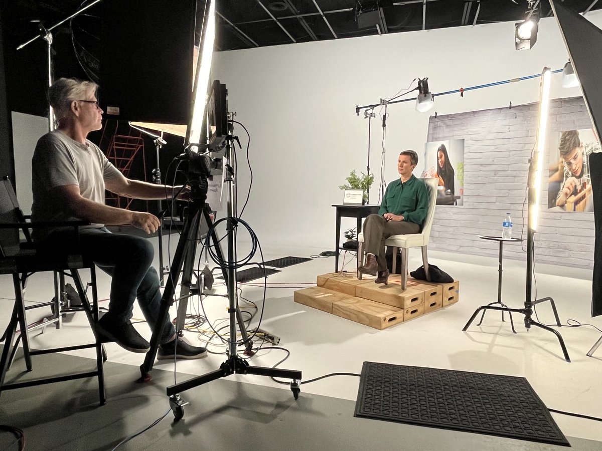 Effective career planning begins before high school graduation. We partnered with Pearson to share information about helping teens connect with career interests and let parents know about resources available for those who want to jump start their career path.

#behindthescenes