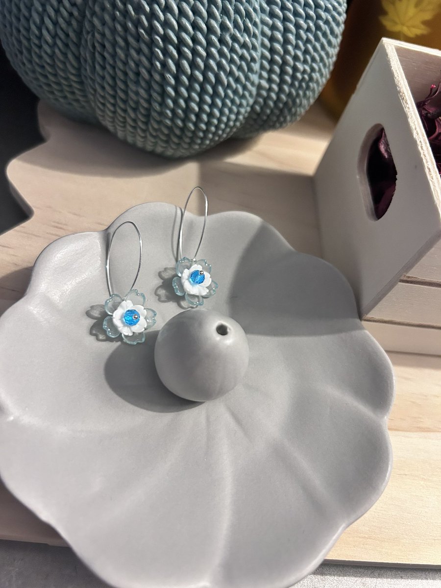 3cheather's tweet photo. Recent jewelry I’ve made https://t.co/dwfcheRVkB
