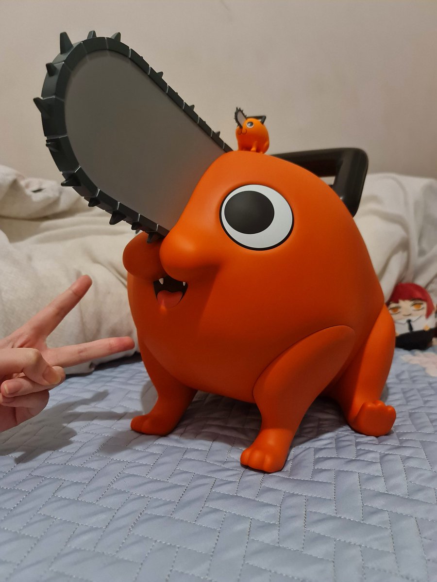 keibleh's tweet photo. i have a life sized pochita btw https://t.co/ny3QXc7KMW