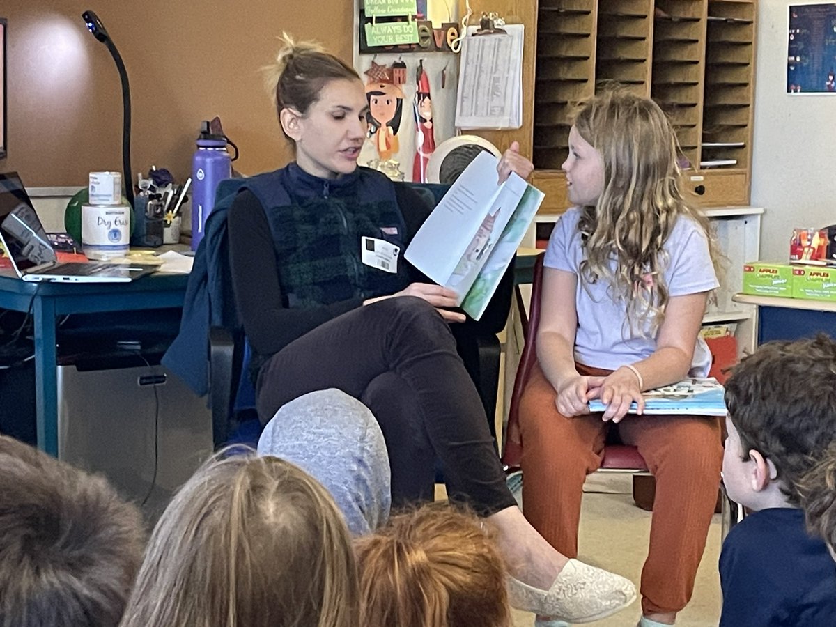 mrsannielewis's tweet photo. My favorite days are mystery reader days!!!!! Today was a classic, a new one, and a book I never knew was the original version to a movie!!! #mrslewisclass #wiltonwayct  @WPSCMSocial https://t.co/ye3OTLFIIS