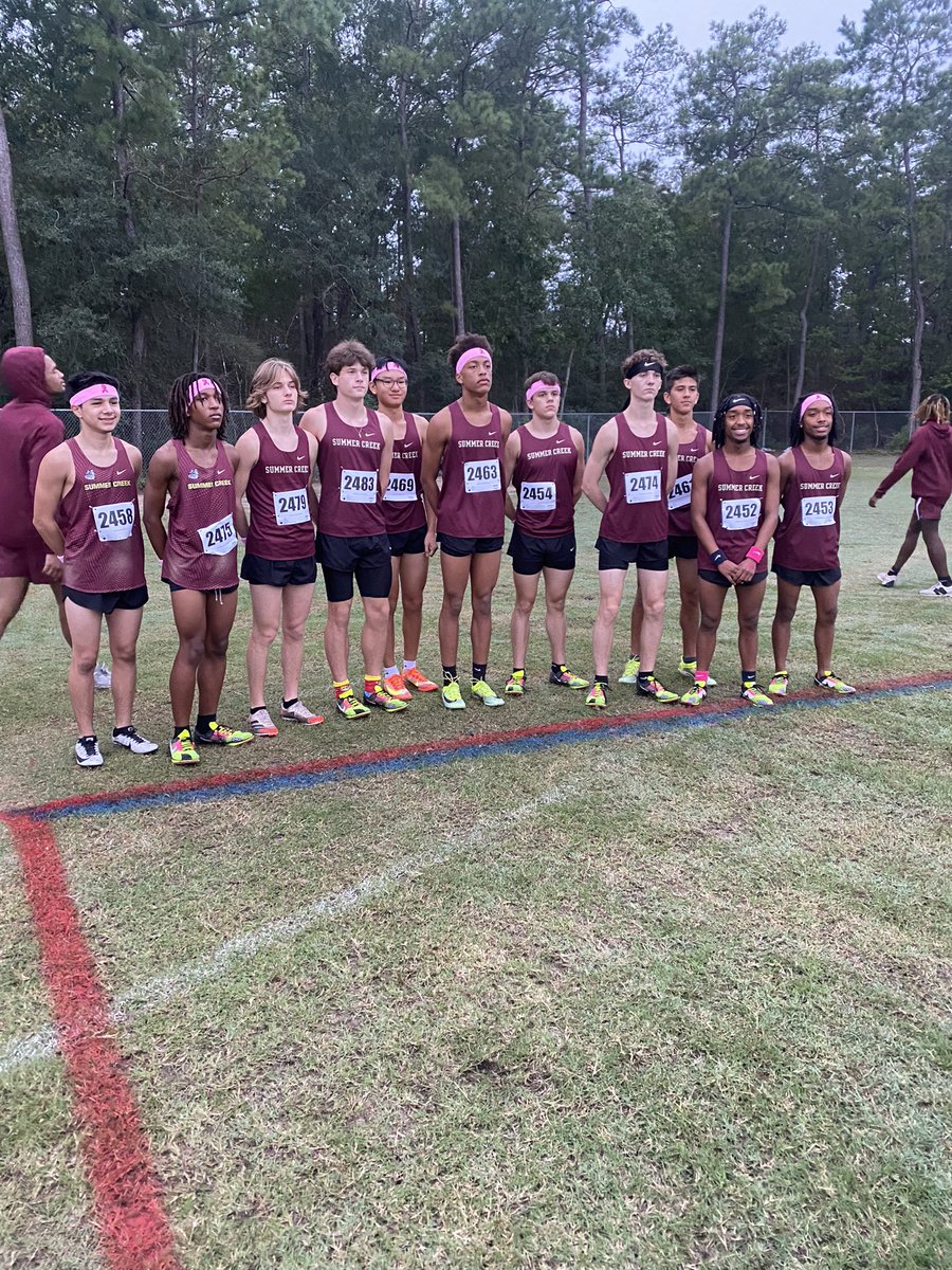coach_alylala's tweet photo. Our Bulldogs gave their all at the 21-6A District Meet, with our boys taking 1st place and our girls getting 3rd overall. Incredibly proud of the growth each athlete has achieved this year.
Regionals next!
#allin #pivotyear @HumbleISD_SCHS @AngryHalfMiler @scgirls_tf https://t.co/1FyOZ8OvCY