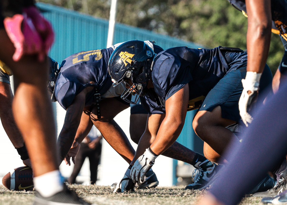 Less than 24hrs til Game Time vs Delaware! ⏳ #AggiePride | #Elite | #CAAFB