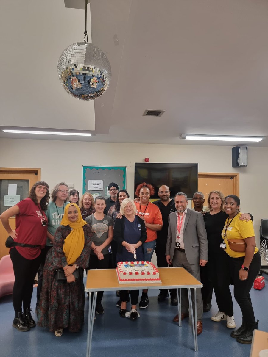DrJJohn's tweet photo. Whilst the practice @nelft @lbbd was not funded we hope there will be funding for our community groups so we can carry this work via @thameslifecdt and we carry on innovating and building our neighbourhood team in @NHS_NELondon @MarieGNHS @DrGilluley @barkingriver https://t.co/oha900AUT1