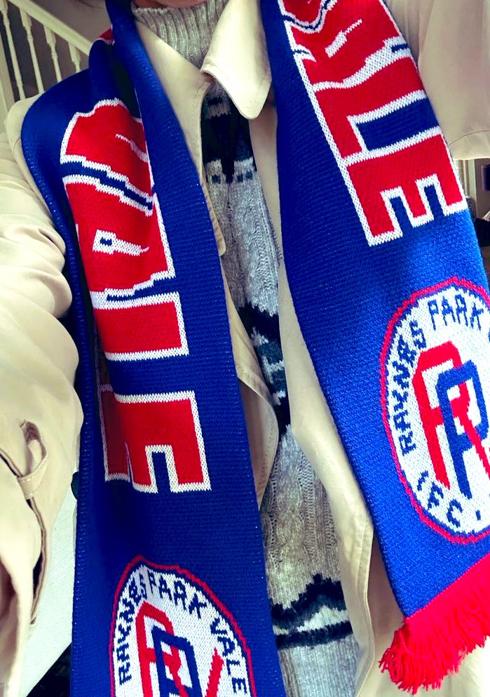 🔵🔴 Oh yeah, SCARVES baby We got ‘em. Support your local club. Blue armee! Get’cha scarf ‘ere! Wear your quality, knitted Raynes Park Vale scarf with pride. On sale Saturday 14th Oct at the RPV v Northwood game. £15 earth pounds 💷 / 💳 #upthevale #raynespark @ApostlesSW20