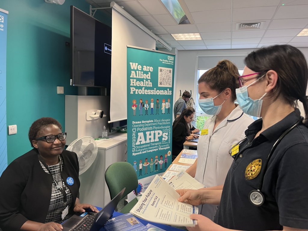 lizabbiss123's tweet photo. a great place to work and thrive is in abundance at the event today @DudleyGroupNHS @LearningOD_DGFT showcasing development and careers info as well as wellbeing support ⭐️@PhilippaBrazie2 @DancerLisa1972 https://t.co/wyaS00lBH7