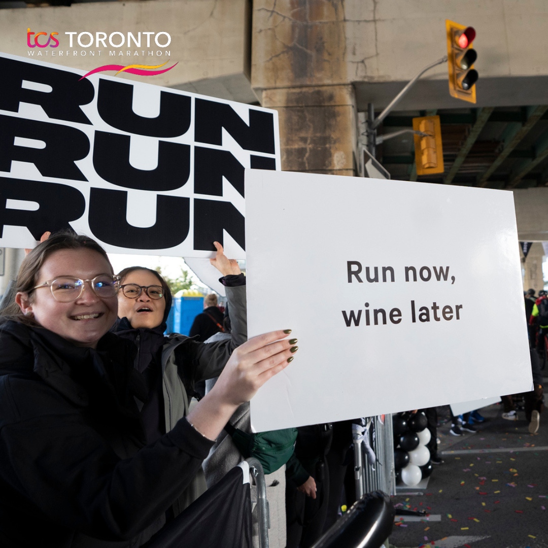 TOwaterfront42k's tweet photo. πIt's the final countdown, folks! Race weekend is finally upon us! Witnessing your preparations has been inspiring. In 2022, we raised $2.5M+ for charity. Can we out-do ourselves this year? Join us and #chooseTOgive to a cause that moves you! Stay tuned for race weekend updates! https://t.co/DMurOJm4AA