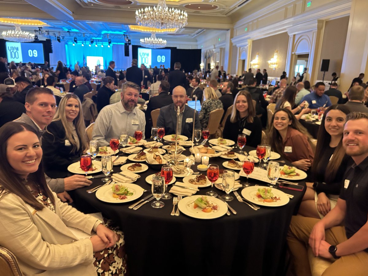 namify's tweet image. A great time at Mountainwest Credit Network's 2023 Utah 100 yesterday 

#ut100 #utah100 #mwcn100 #growth #revenue #winner #recognition #utahgrowthingcompanies #utah #smallbusiness