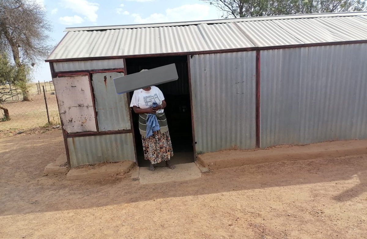 RefiloeSeboko's tweet photo. Some elderly residents of Ganalaagte village in the North West are pleading for the government to build them RDP houses. They are still living in shacks and mud houses and say they feel neglected. @Newzroom405 https://t.co/CIxV5M6IRv
