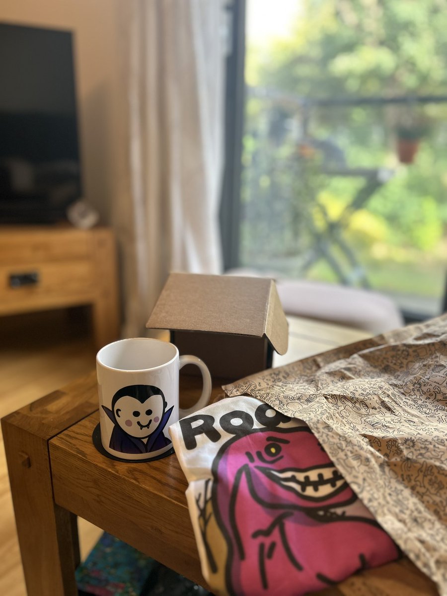 tee_rex_tees's tweet photo. Isn’t exciting when a package arrives?
New tees, mugs and tote bags available now at https://t.co/Gr75AJfIbt

#TeeRexTees #Tshirt #Dinosaur https://t.co/386VbQsEoA