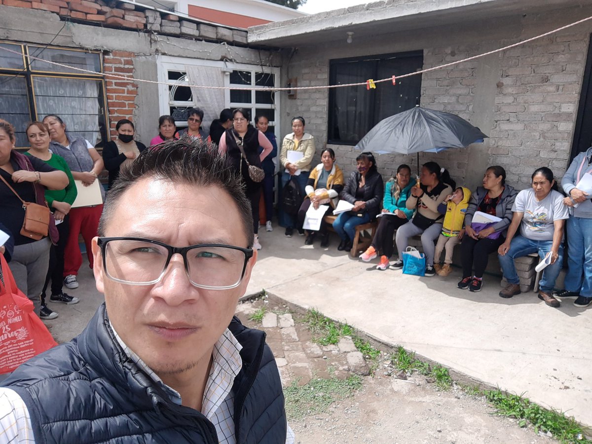 Antonio_Quia_Z's tweet photo. Seguimos sumando y reafirmando el compromiso de las vecinas y amigas de #Tezoyuca de los Barrios de la Ascención, la Resurrección y la Concepción con la #FamiliaADM y #EFM
#Distrito39
@sagrerosky @Delis_sol @lili_coronado_A @MaribelSalmern https://t.co/djdIOG5eaV