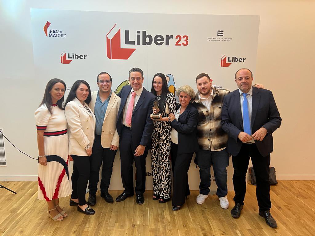 Ediciones Urano Perú tweet media