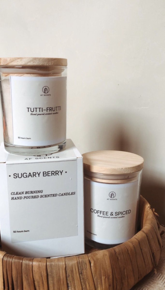 Adefavour_'s tweet photo. Indulge in Af scented candles, Reed diffusers and room sprays🤍

Available for delivery nationwide https://t.co/XyPnwJqqGQ