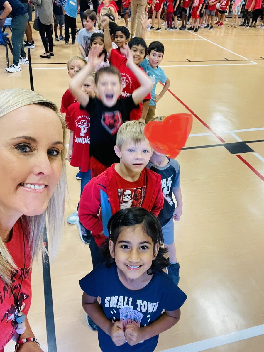 Danielle Denard tweet media