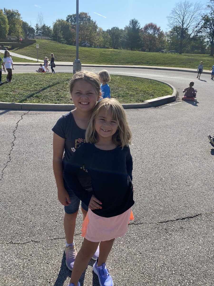 Bellar Bunch tweet media