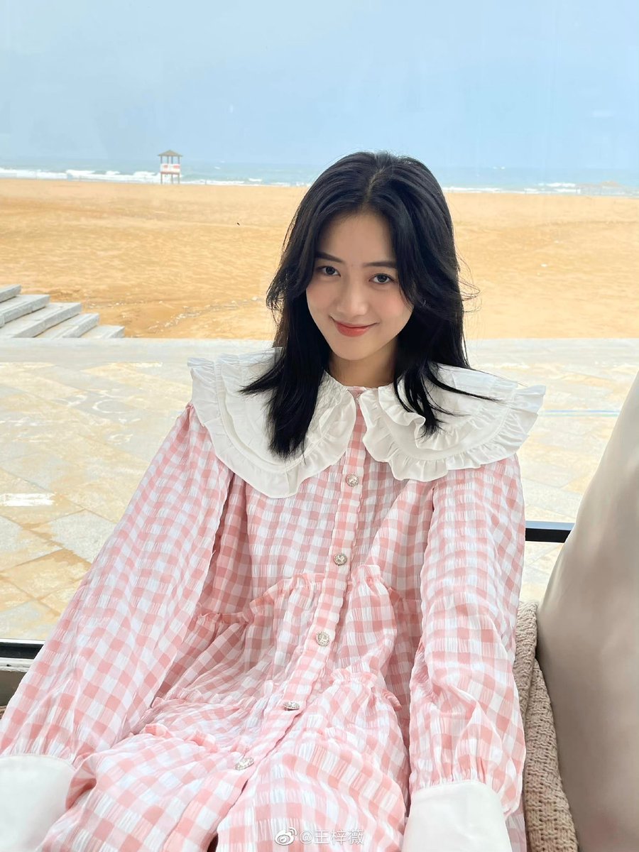 그러케웃지마......................