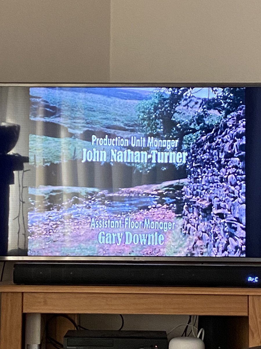 DWMenagerie's tweet photo. JNT and Gary. Side by side in All Creatures. #1981 #PeterDavidson #DoableBarkers https://t.co/T4Z54nOJh9