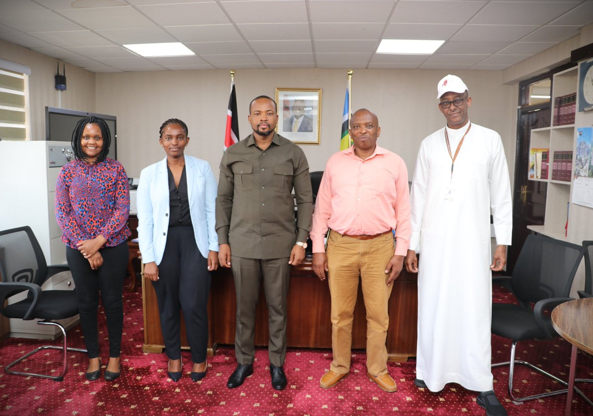 RCMRD_'s tweet photo. In readiness for the upcoming opening of our complex and hostel, today, a team from @RCMRD_ led by Ag.Director of Capacity Building, Julius Gichohi paid a courtesy visit to Kenya's Permanent Secretary, State Department for Lands and Physical Planning, Hon. Nixon Korir. #TeamRCMRD https://t.co/YjdX8cS76o