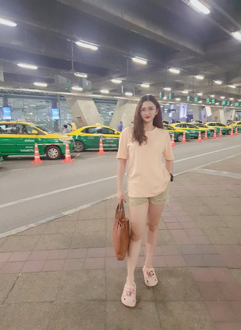 ระดับพี่ ไม่มีคำว่า ติด ต.ม จ้ะ  😂🥴😵&zwj;💫  Thailand - Korea 🇹🇭 🇰🇷 https://t.co/aFBvNy7lph<a href="/tag/%E0%B8%AA%E0%B8%B2%E0%B8%A7%E0%B8%A5%E0%B8%B3%E0%B8%94%E0%B8%A7%E0%B8%99"class="tags"><span>#สาวลำดวน</span></a>