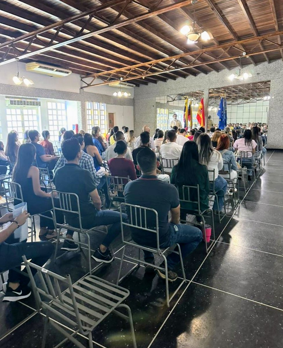 Consulado General de España en Caracas tweet media