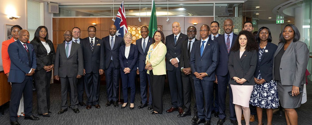 AfCFTA's tweet photo. During his official visit to Australia, H.E. @MeneWamkele was joined by esteemed members of the African Diplomatic Corps from Algeria, Botswana, Egypt, Ghana, Kenya, Mauritius, Zambia, South Africa, Sudan, and Nigeria at a reception led by Ms. Lara Nassau of Department of Foreign Affairs and Trade in Australia. The purpose of the reception was to engage in dialogues with pivotal Australian institutions and to set the stage for the upcoming Africa-Australia Summit. Discussions with the Dept. of Foreign Affairs, Hon. Don Farrell, and key financial entities like Export Finance Australia & Macquarie Group spotlighted trade & investment opportunities for African SMEs. Similarly, discussions with the Sidney Marine Science Institute underscored the potential of the Blue Economy for African island states. H.E. Mene emphasized the aspiration for concrete deals and impactful outcomes from this landmark gathering. 

#AfCFTA #Trade #Investment #BlueEconomy #Australia #DFAT