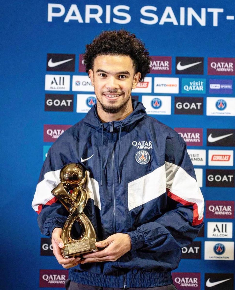 officialiamalex's tweet photo. 🚨 𝐁𝐑𝐄𝐀𝐊𝐈𝐍𝐆: PSG gem Warren Zaïre Emery expected to sign new long term deal 🌟

Agreement being completed on contract as also salary will be improved — matter of details and then done 🇫🇷

🔴🔵 PSG consider Warren key part of the project. https://t.co/qc0YTJxEbG