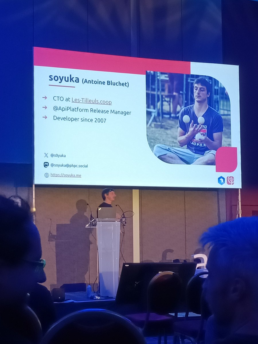 laravel_france's tweet image. C&apos;est au tour de Laravel d&apos;être à l&apos;honneur d&apos;une conférence !

@s0yuka nous présente leur intégration @ApiPlatform au framework !

#forumphp