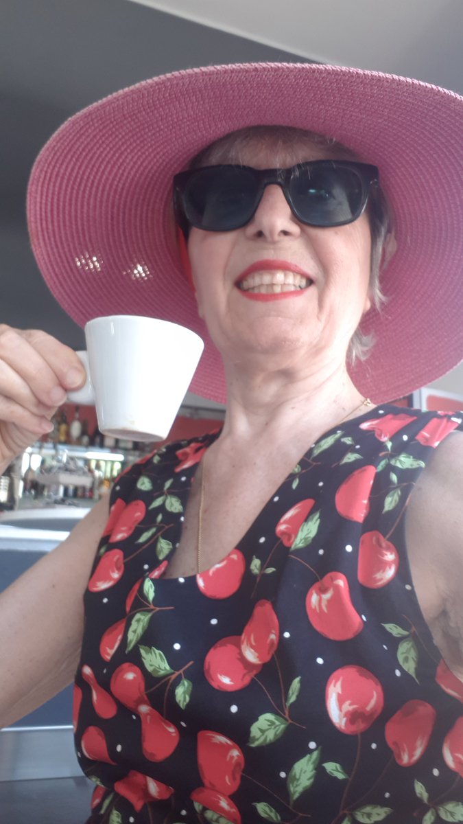 Happy weekend! #WeekendVibes #Coffee #coffeetime