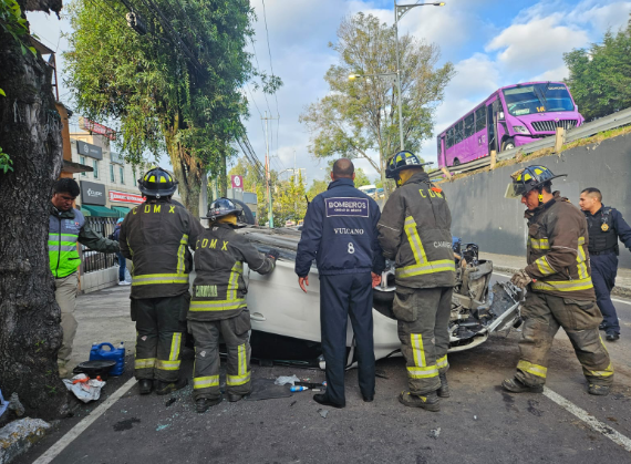 ApoyoVial tweet media