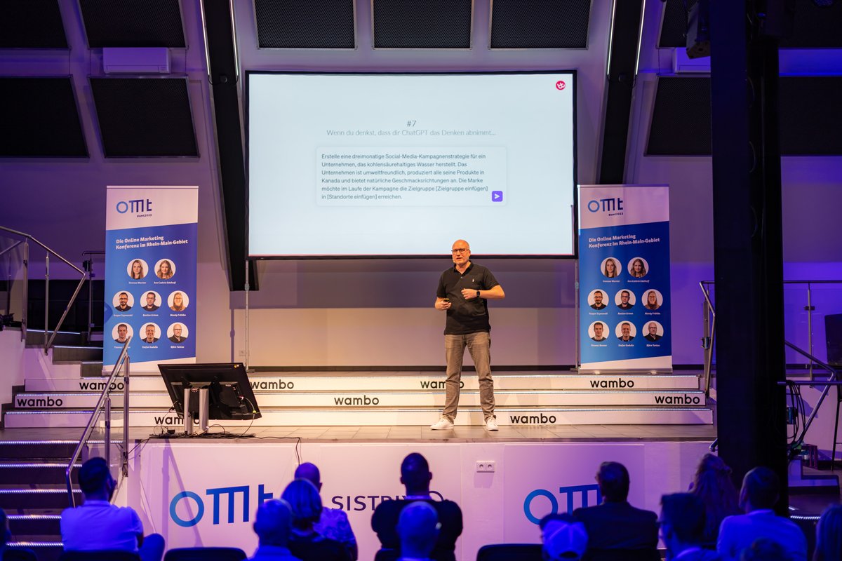 🚀 Entfessele das volle Potenzial von ChatGPT im Social Media Marketing!

In Björn Tantaus Vortrag erfährst Du heute, wie Du ChatGPT für Dein Social Media Marketing optimal einsetzen kannst. Mit 13 praktischen Beispielen zeigt er Dir, wie Du ChatGPT täglich nutzen kannst ✔