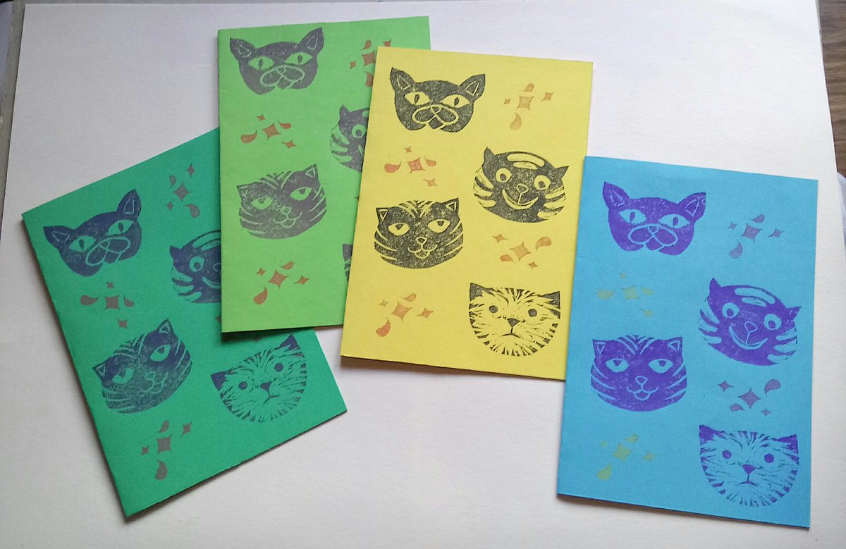 islandofcremino's tweet image. These are my funny cute cat face cards. Been trying out print ideas for greeting cards
Available to order ebay.co.uk/itm/2760891050…
Blue isn't included at the mo but what do ya all think ? 

#greetingcards #cards #catprints #catart #linocut #catlovers #catdesigns #printmaking