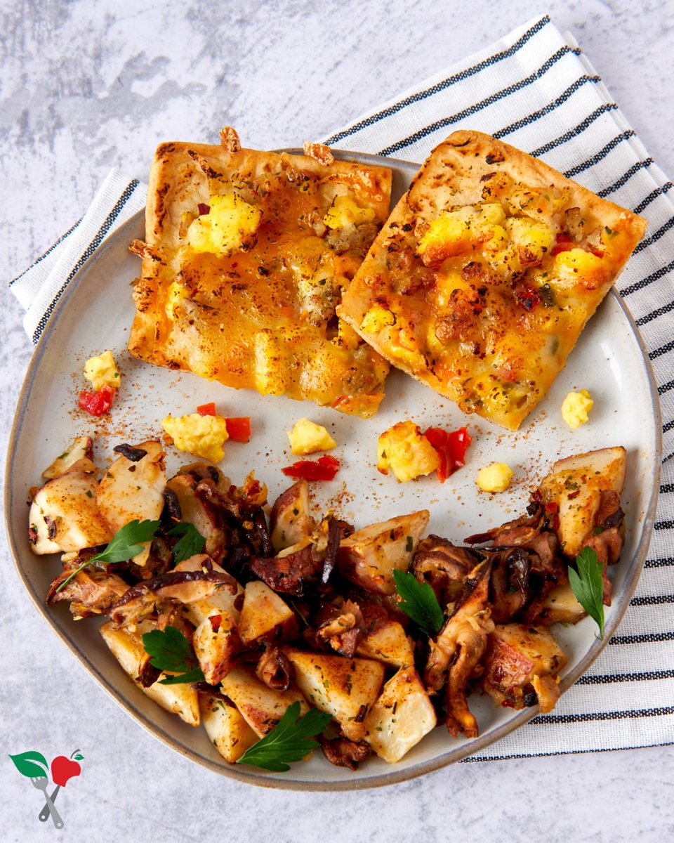 SeattleSutton's tweet photo. What’s your favorite SSHE egg-based breakfast?
🥚 Cheesy Baked Egg Casserole
🥚 Sunrise Pizza
🥚 Yorkshire Breakfast
🥚 Biscuits and Gravy with Egg
#SeattleSutton #HealthyBreakfastIdeas #EasyMeals #HealthyEating #WorldEggDay https://t.co/rUtx4svtcW